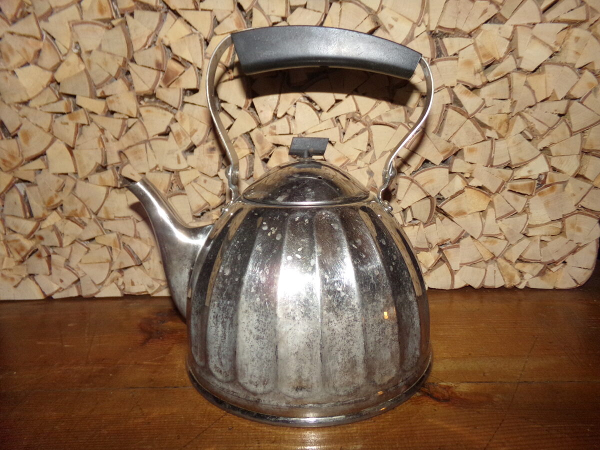 Хромированный чайник из латуни. СССР.