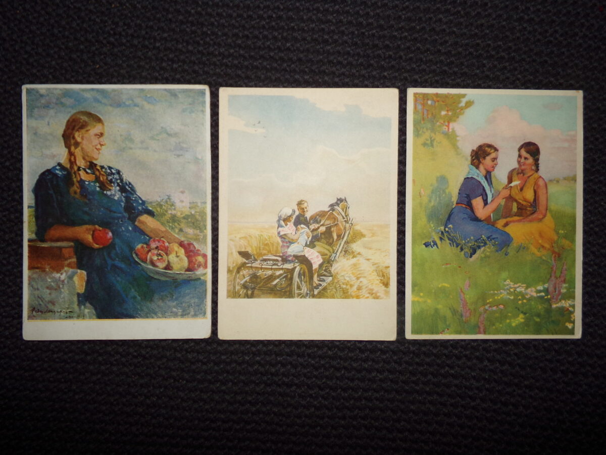 №170. Три открытки-репродукции картин советских художников середины 20 века.