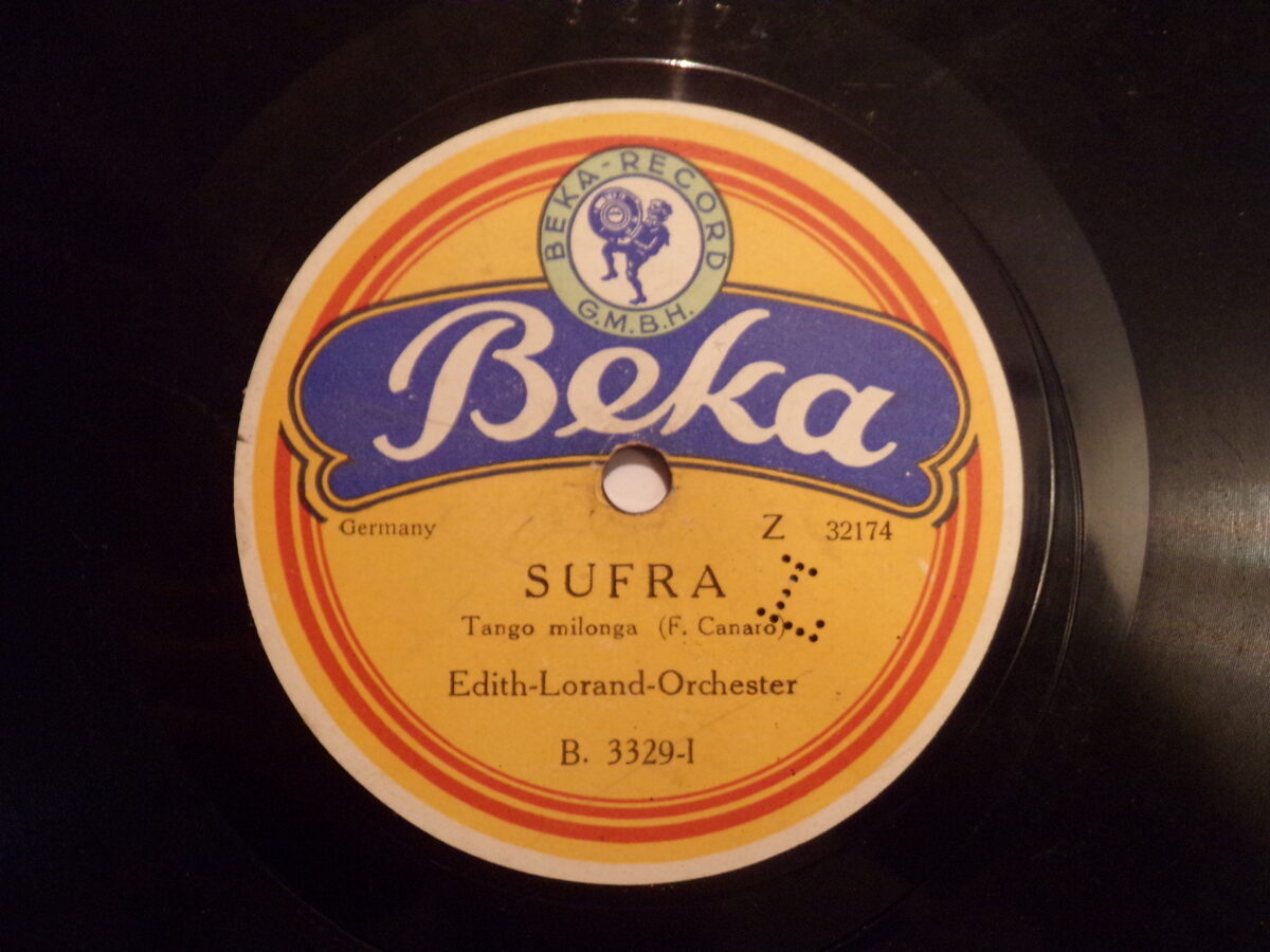 №5. Фирма Бeka. Производство Германии. Магазин Пауль Болм . Рига. Латвия 1920-30 года.