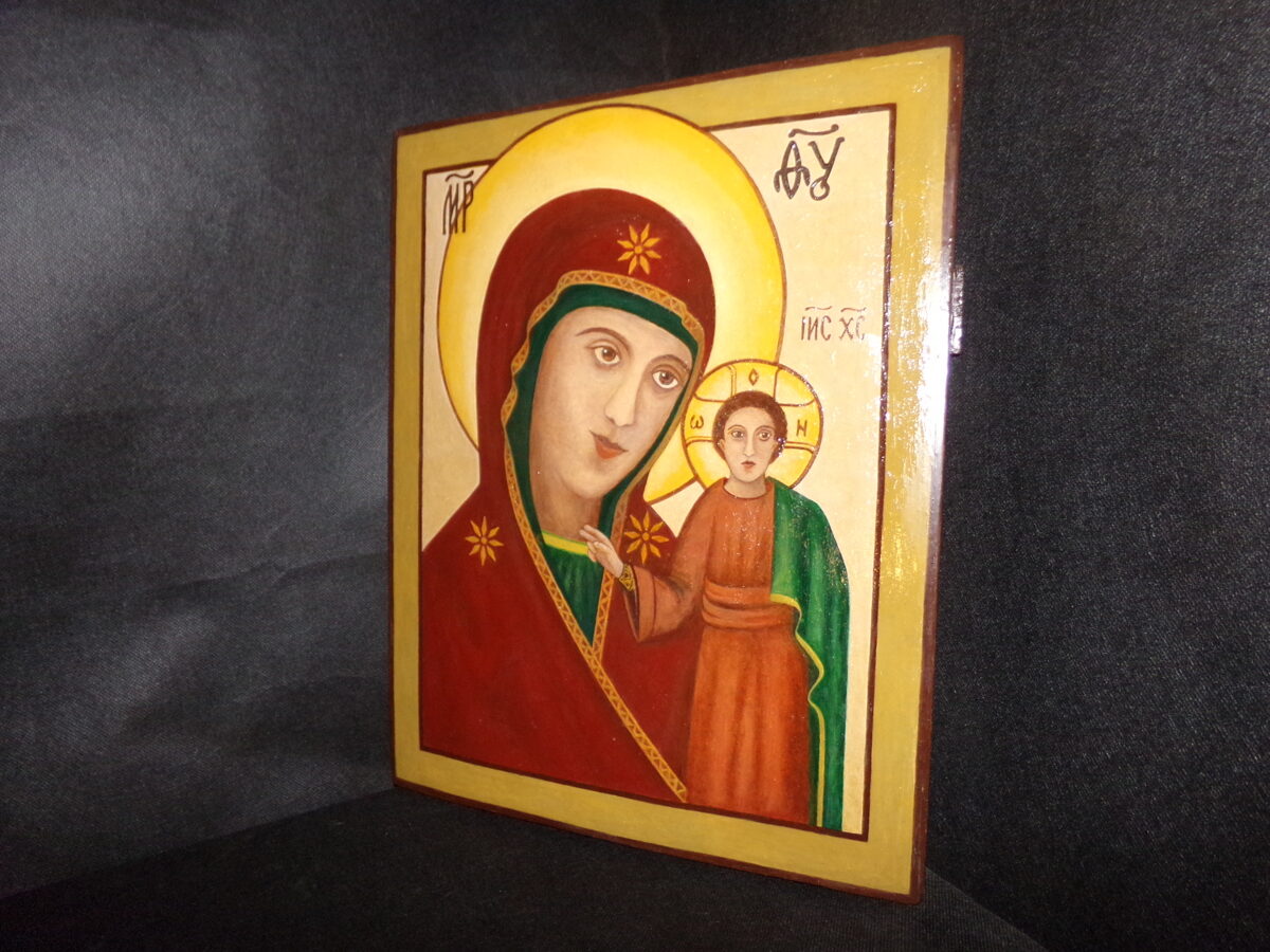 Ikona uz koka " Dievmāte ar zīdaini uz rokām"