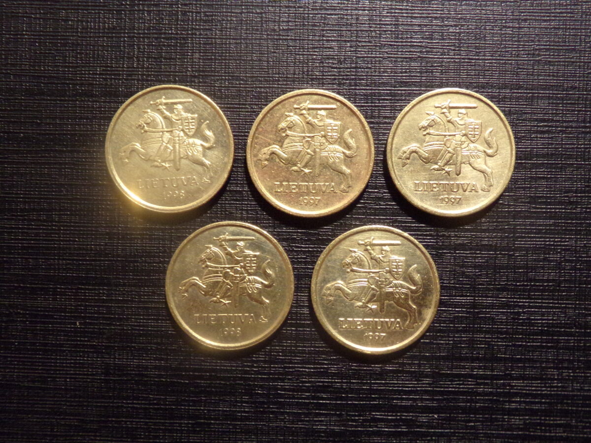 №124. 10 центов. 1997 и 1998 год. Литва.