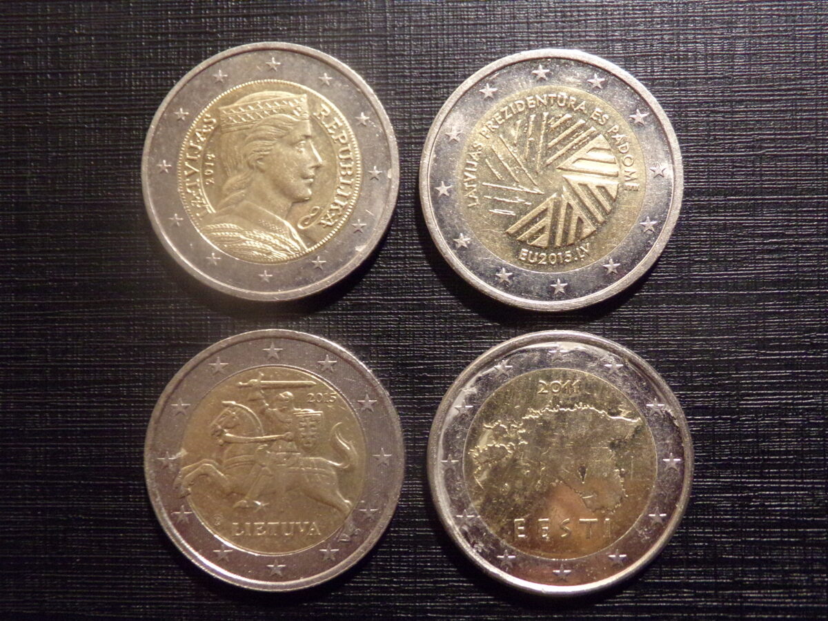 №139. Два евро. 2011. 2014. 2015 год.