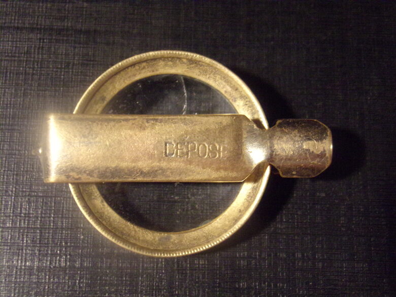 Бронзовая складная лупа DEPOSE. 19 век.