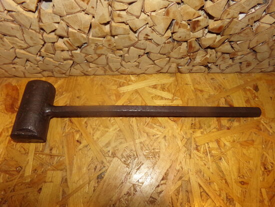 №180. Кувалда с металлической ручкой. СССР. Середина 20 века.