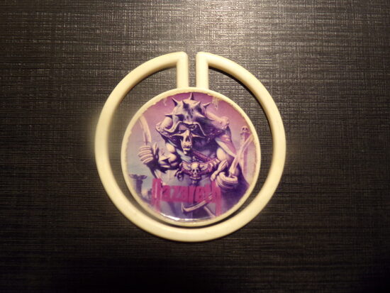 №73. "Кооперативный" значек. СССР. Частное производство. 1987 год. NAZARETH. Цветное фото наклеенное на пластик.