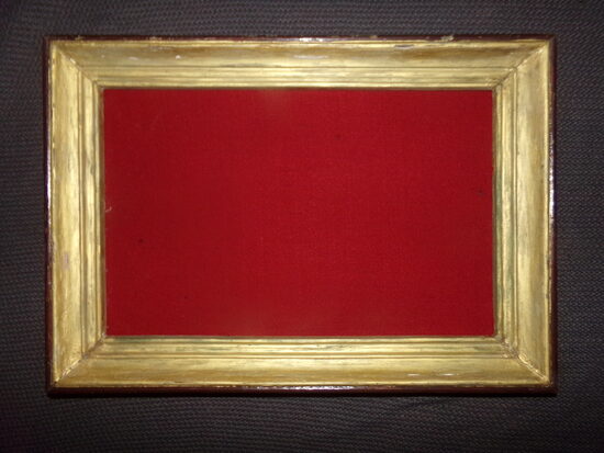 Рама с бархатной подкладкой для хранения бижутерии и значков. Начало 20 века.