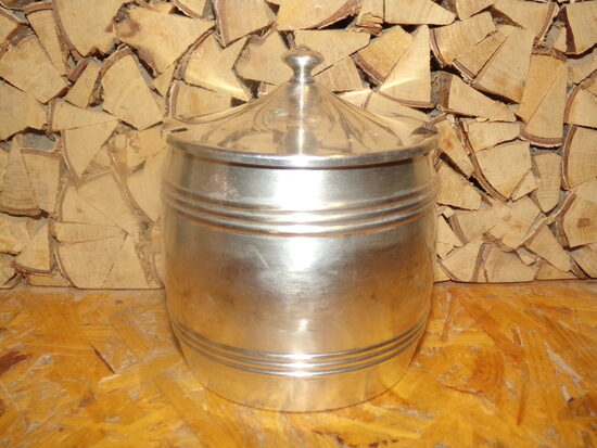 №59. Банка с крышкой. Сплав серебра. Начало 20 века. Клеймо PRIMA NS.