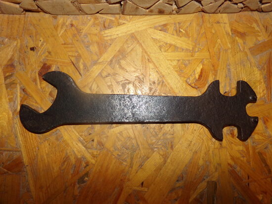 №105. Рожковый ключ. №31. 