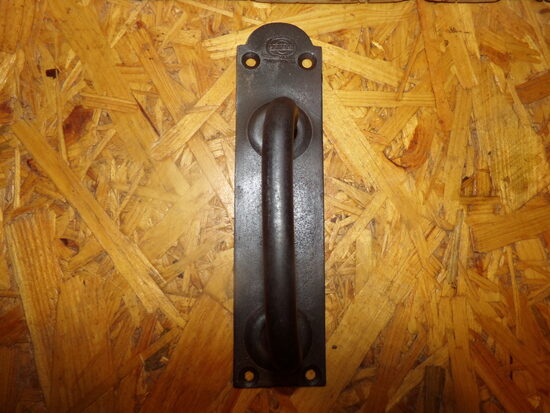 №91. Железная дверная ручка. Артель "Спартак". Тула. Тулоблпромсовет. СССР. 1950-тые года.