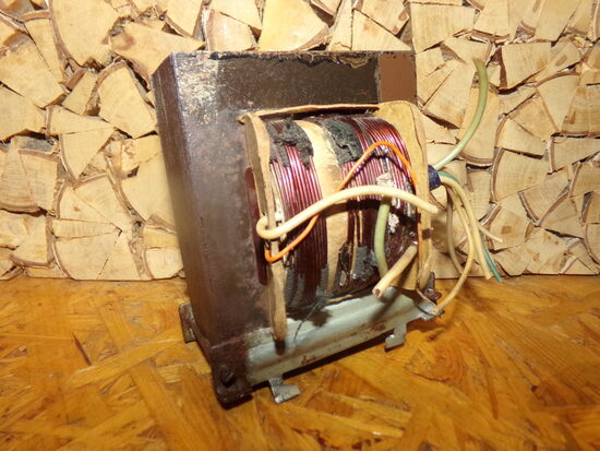 №48. Трансформатор для старинного радиоприемника.