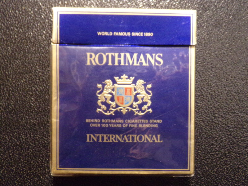 №51. Пачка из под сигарет ROTHMANS. Начало 1990-тых годов.