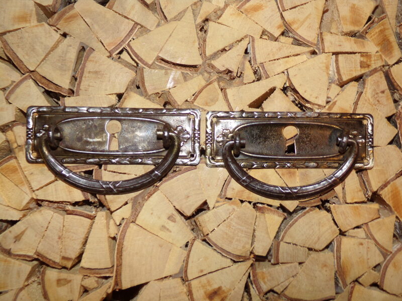 №40. Две мебельные ручки. Начало 20 века.