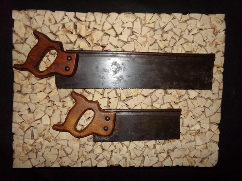 №57. Две ручные пилы-ножовки.