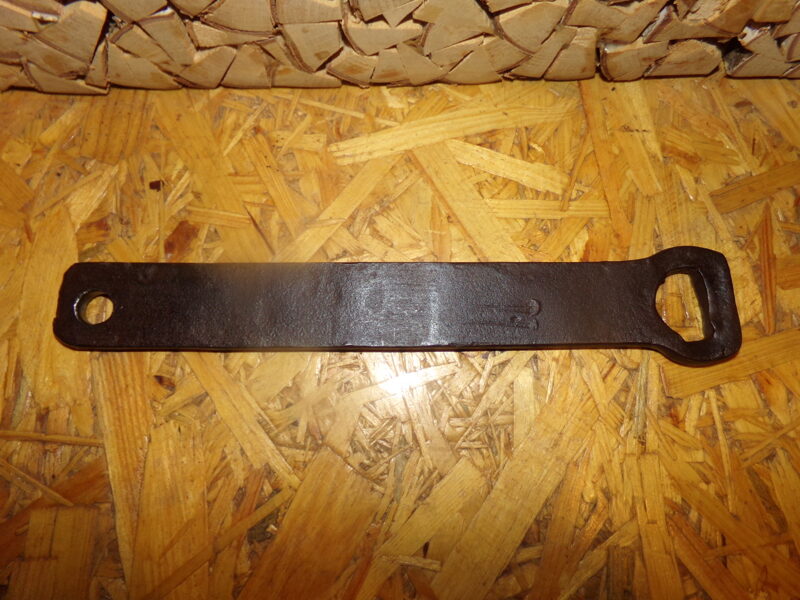 №66. Большая кованная планка для замка. Восточная Латвия. Начало 20 века.