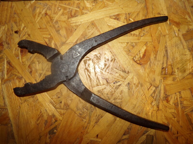 №161. Плоскогубцы. СССР. Клеймо-ЗИК. Середина 20 века.