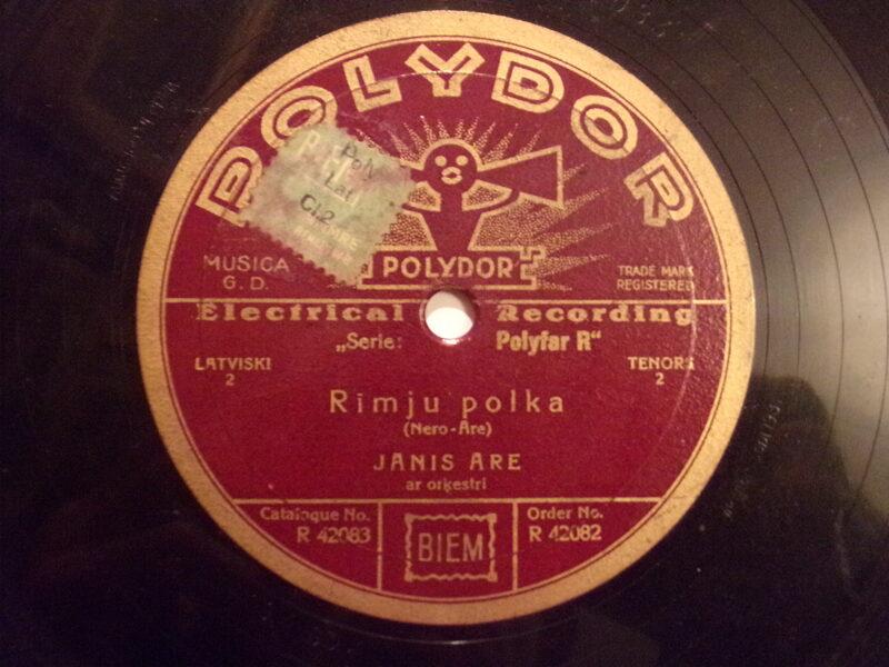 №26. Полидор. На латышском языке. Латвия. 1930-тые года.