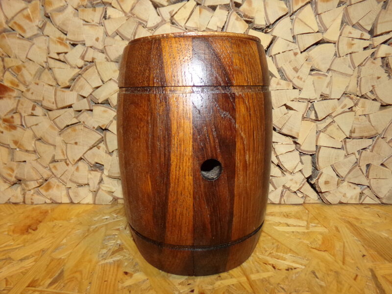 №49. Dekoratīva koka muciņa. Padomju Latvija. 1970-tie gadi.