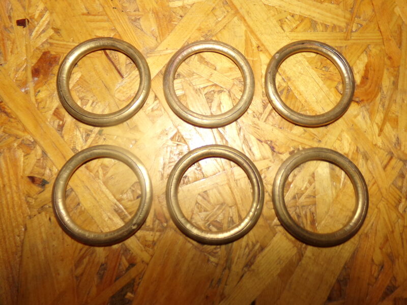 Шесть латунных колец для занавески. Начало 20 века.
