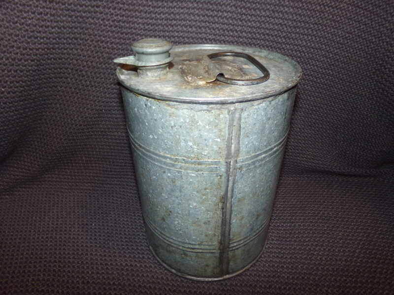 №27. Бидончик для горючего. Объем 5 литров. СССР. Середина 20 века.