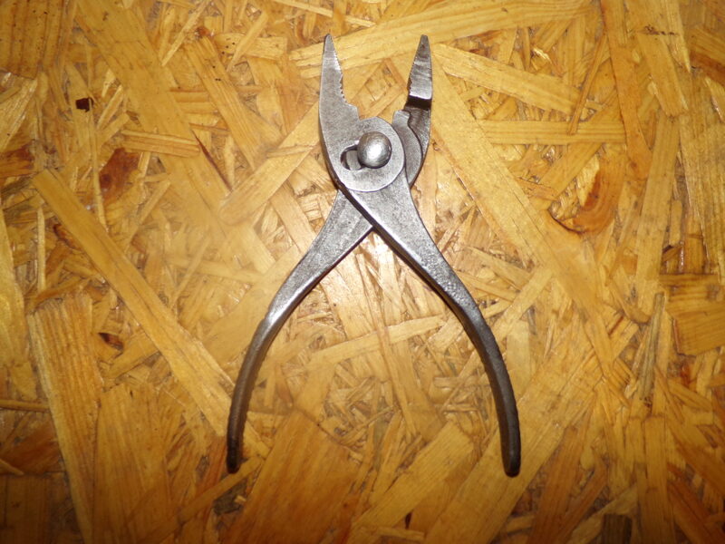 №160. Раздвижные плоскогубцы. СССР.