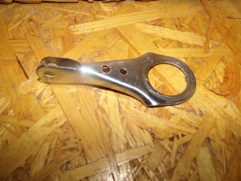 №82. Держатель фары хромированный. СССР.