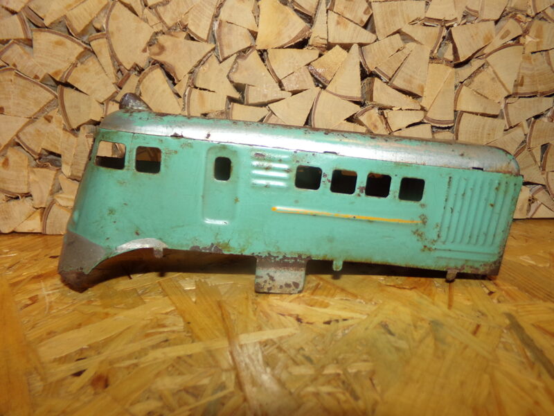 №88. Корпус игрушечного тепловоза. СССР. 1970-тые года.