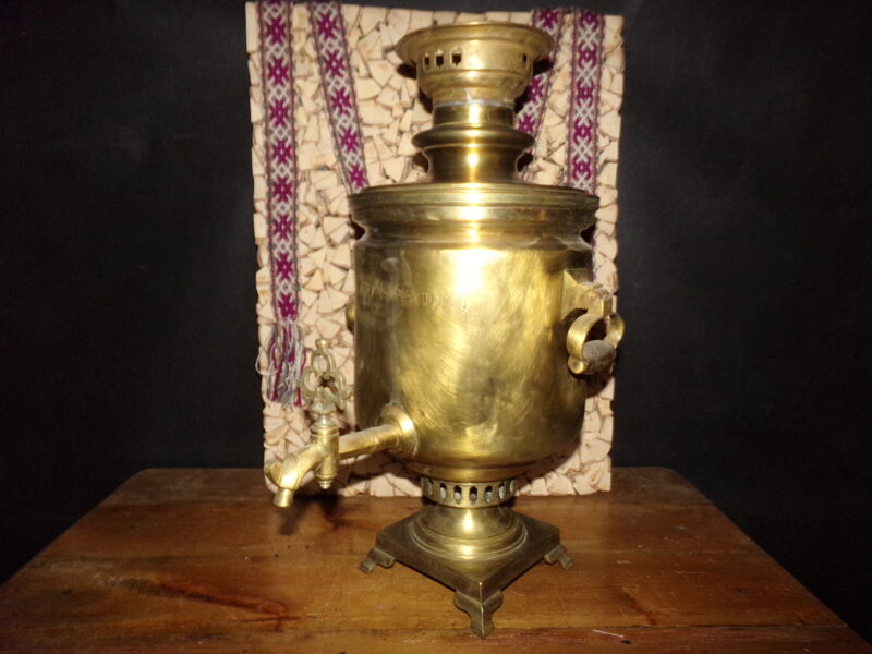 №16. Самовар фабрики Шемарина. Высота 51 см.