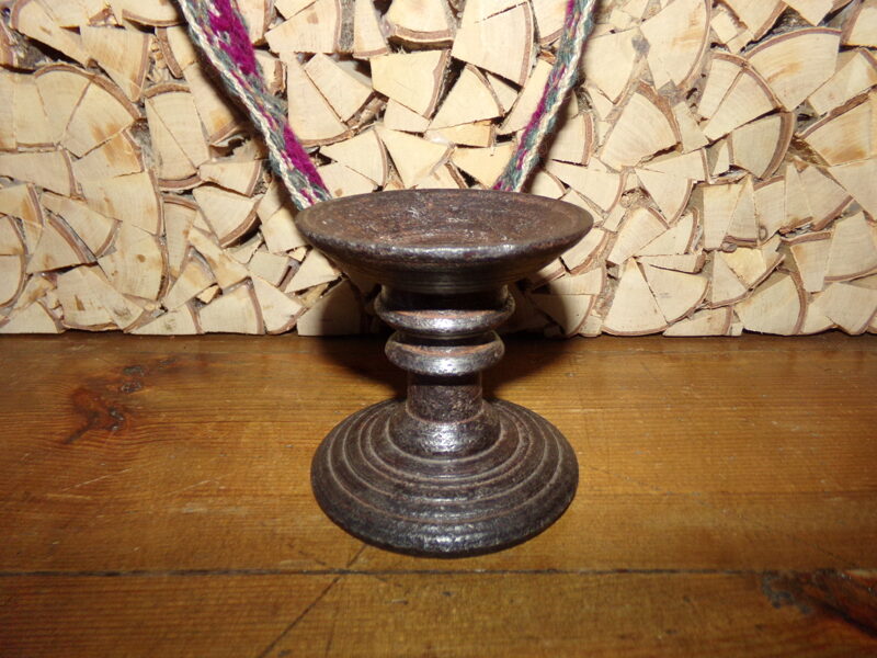 Старинный железный подсвечник. начало 20 века.