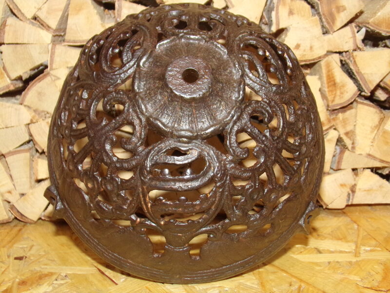 Чаша для лампады. Россия. 19 век. Материал-чугун, литье.