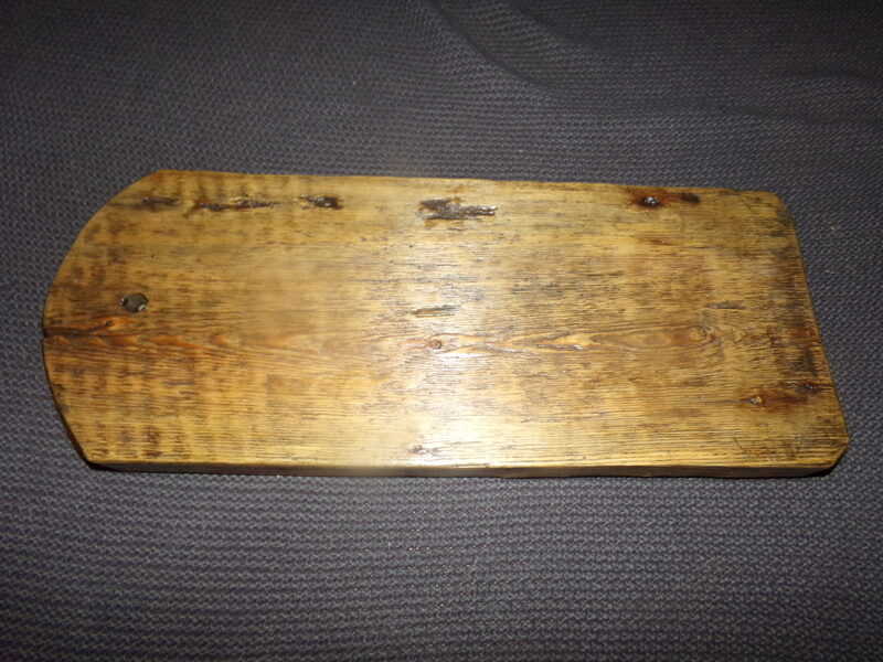 №68. Старинная разделочная доска. Восточная Латвия. Начало 20 века.