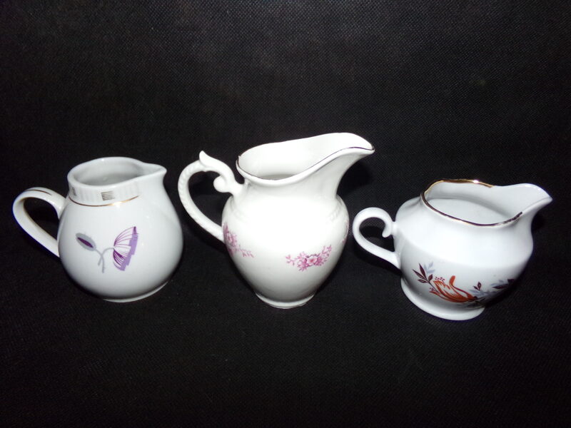 №32. Три сливочника. Рижский фарфор. СССР.