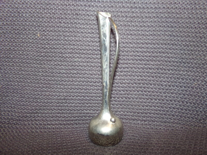 Декоративный кувшин-ваза. Материал-хромированная бронза.