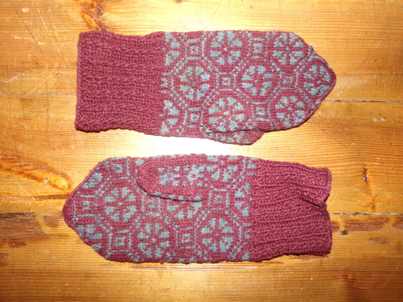 №19. Рукавички с орнаментом. Восточная Латвия. Начало 20 века.