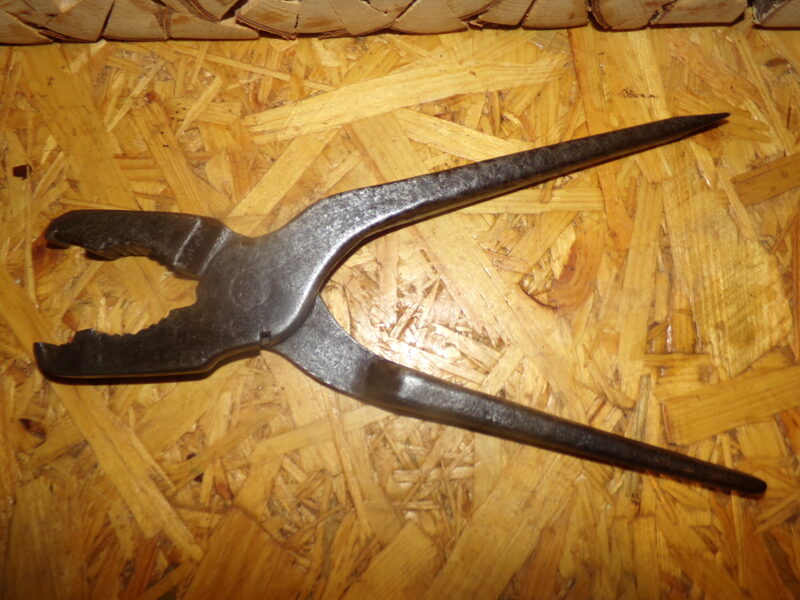 №171. Плоскогубцы кузнечные. СССР. Середина 20 века.