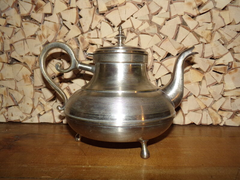 №24. Чайник. Латунь покрытая хромом. Начало 20 века.