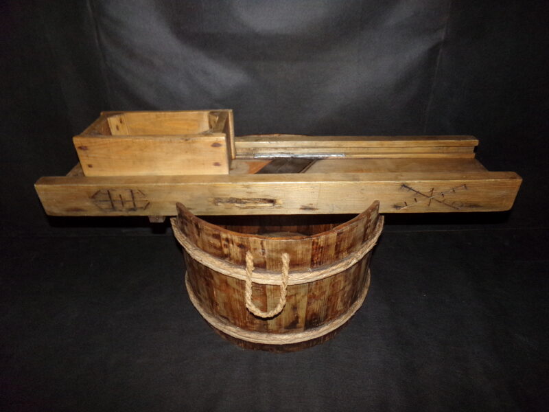 №44. Станок для шинковки капусты.