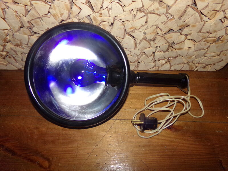 №31. Синяя медицинская лампа. СССР.