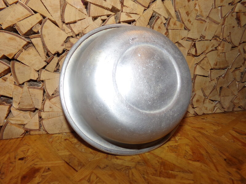 №77. Алюминиевая миска. СССР. Середина 20 века.