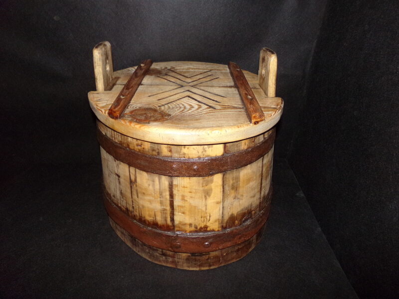 №42. Trauks ar vāku