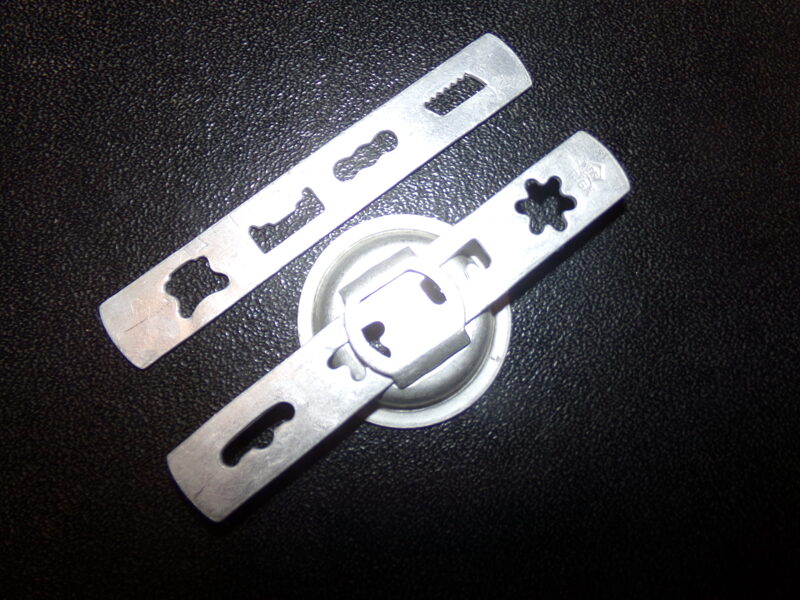 №22. Насадки на мясорубку для формовки печенья. СССР.