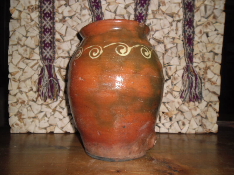 №16. Горшок с глазурью.