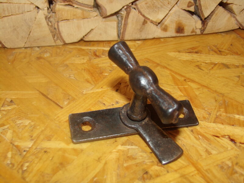 №53. Мебельный засов с ручкой. Начало 20 века.