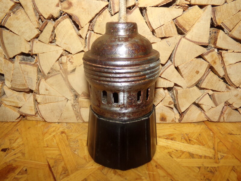 №50. Лампа индустриальная. СССР.