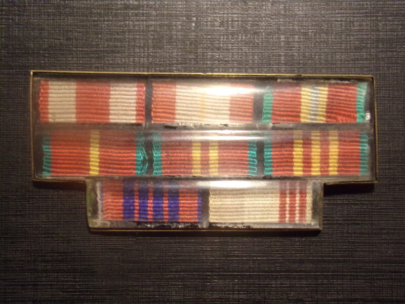 №70. Наградная колодка на 8 медалей. Латунная пластина с заколкой. СССР.