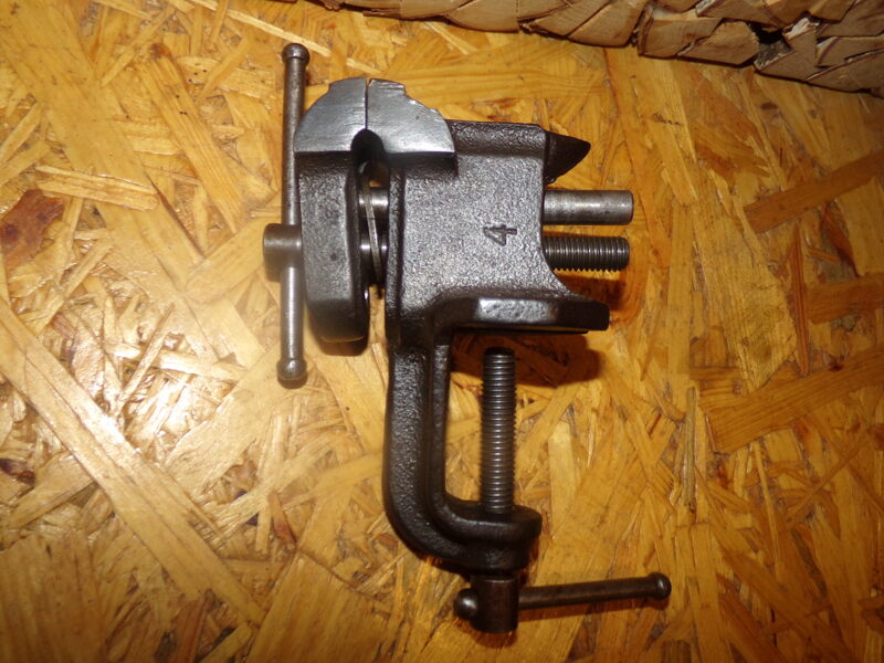 №163. Мини тиски №4. СССР.