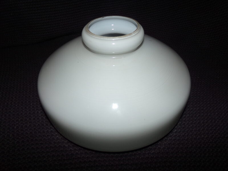 №51. Стеклянный плафон для керосиновой лампы.