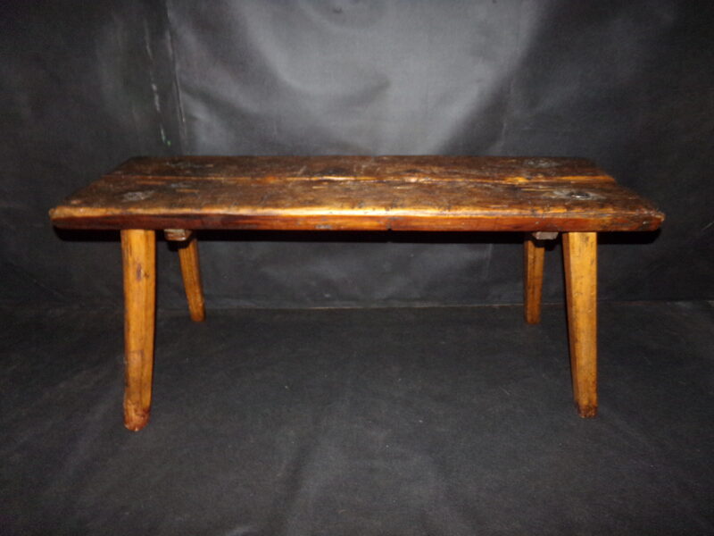 №67. Скамья для ремесел. 19 век.