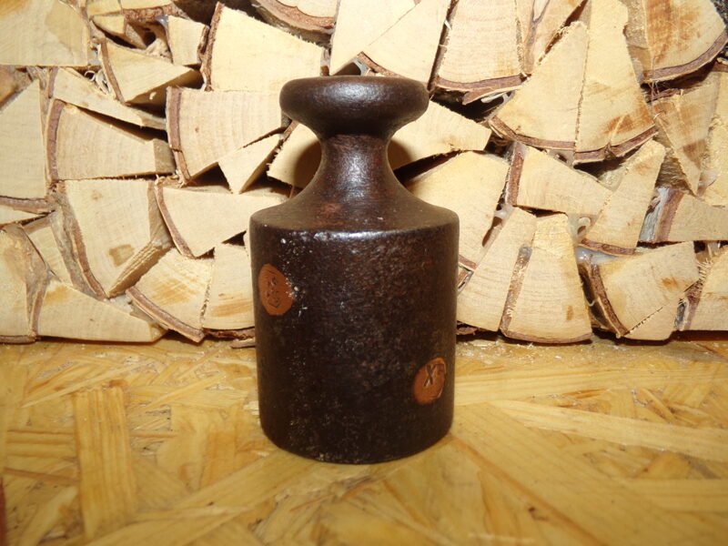 №31. Гирька весом 500 грамм с двумя клеймами. СССР. Середина 20 века.