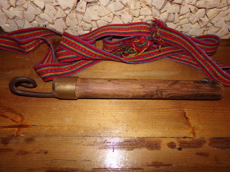 №22. Старинный навесной замок.