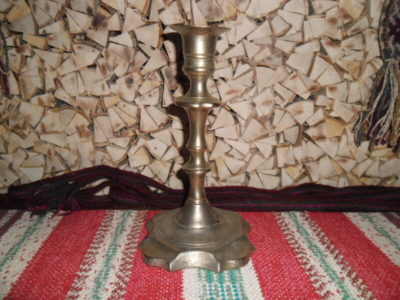 Старинный подсвечник. Сплав меди с серебром. Россия. 19 век.